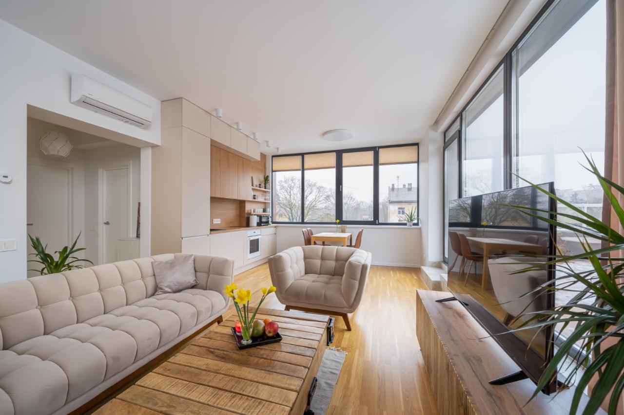 1-Bedroom Penthouse With Underground Parking Riga Extérieur photo