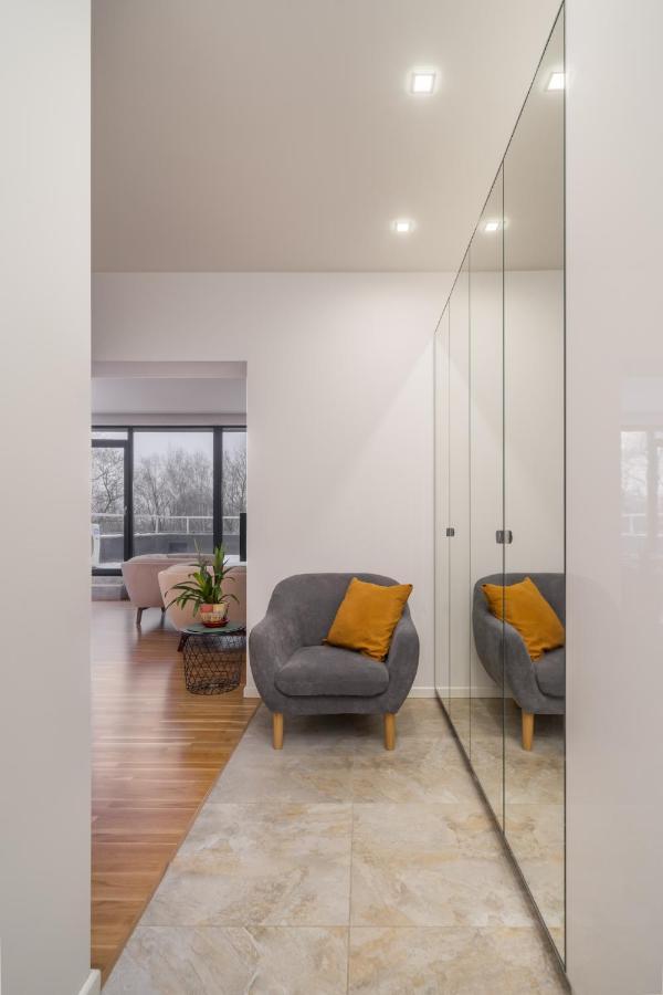 1-Bedroom Penthouse With Underground Parking Riga Extérieur photo