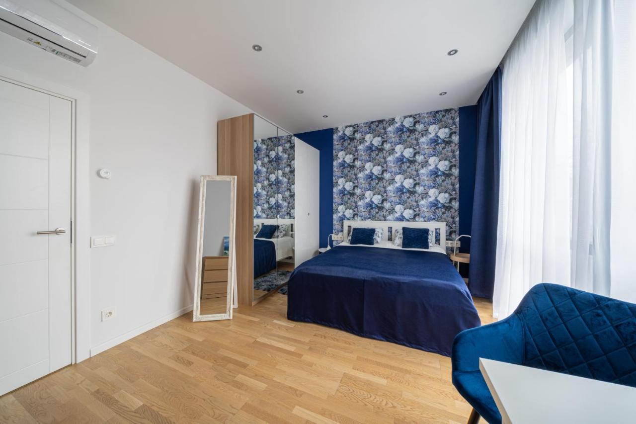 1-Bedroom Penthouse With Underground Parking Riga Extérieur photo